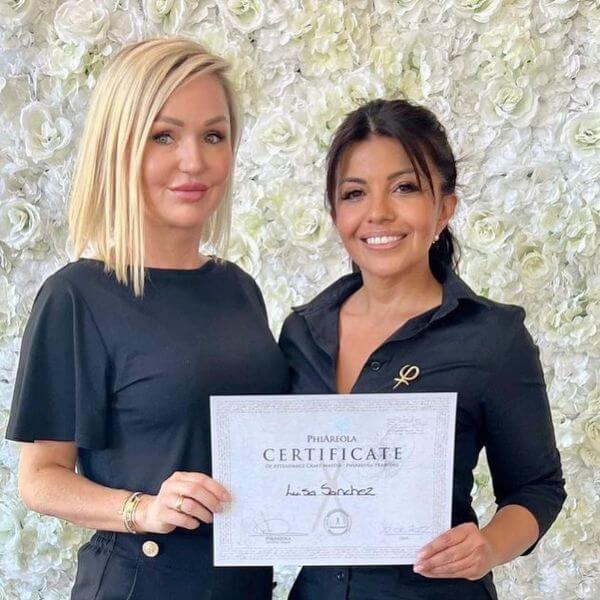 Luisa Sánchez - Beauty Studio | Microblading | Eyeliner | Labbra PMU | Nails | Ciglia | Tatuaggio Areola Mammaria